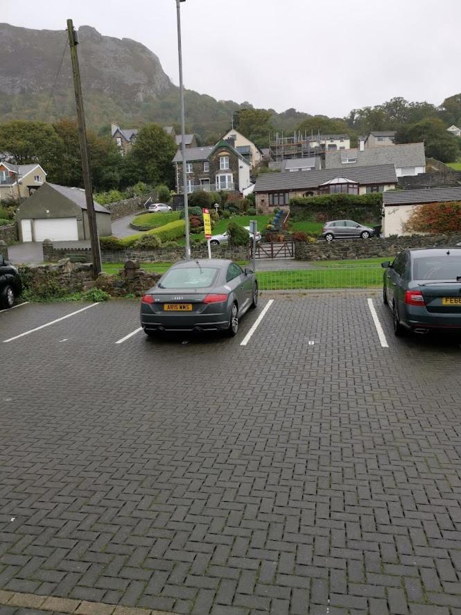 Snowdonia Gateway Villa Llanfairfechan Exterior foto